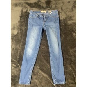 Hollister low rise jean legging w29 l26